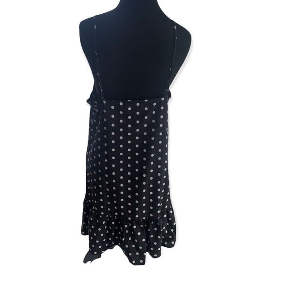 Ruffle hem summer dress - Picture 2 of 4